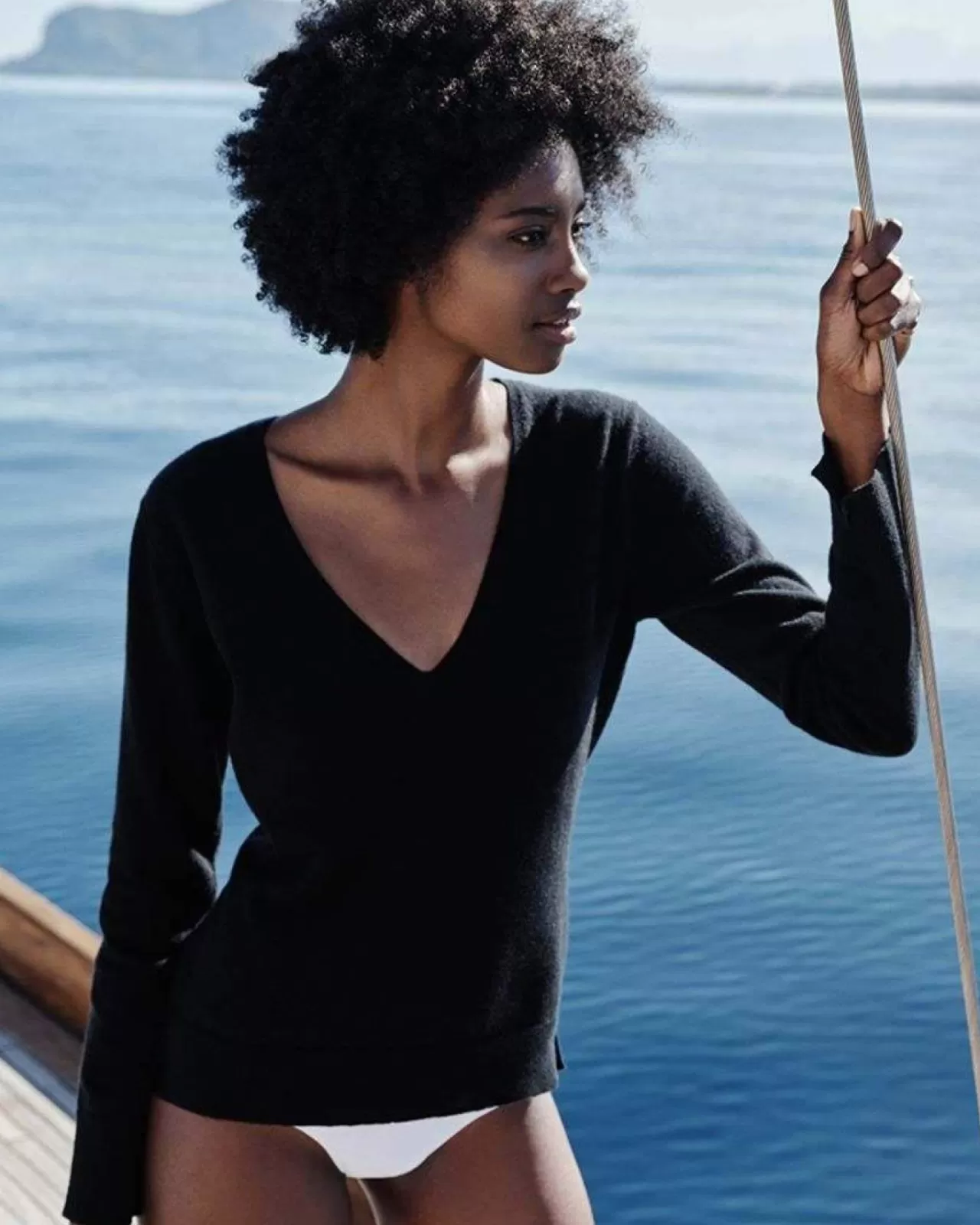 Women N.Peal V Necks | 007 Deep V Neck Cashmere Jumper