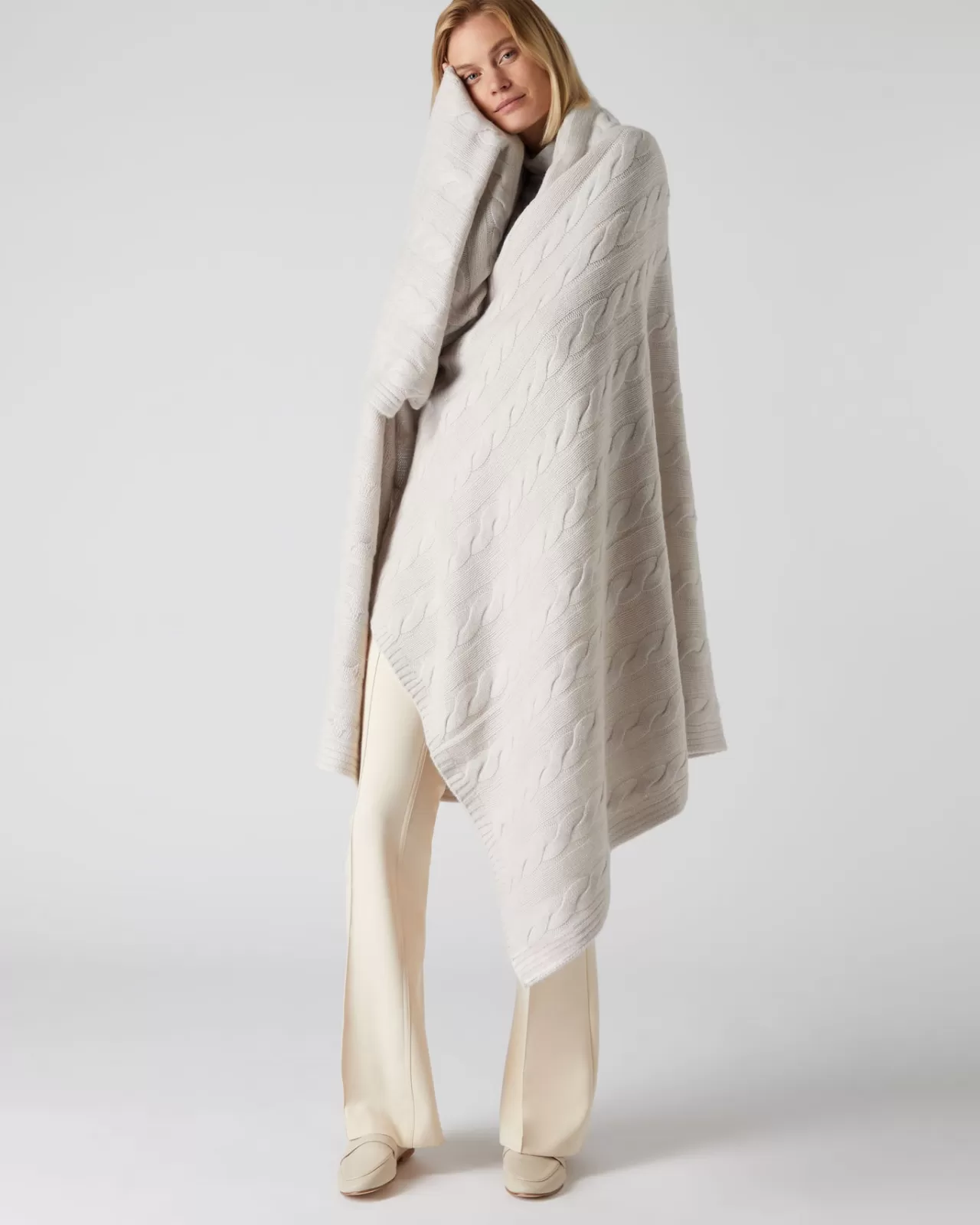 Women N.Peal Homeware | Cable Cashmere Throw