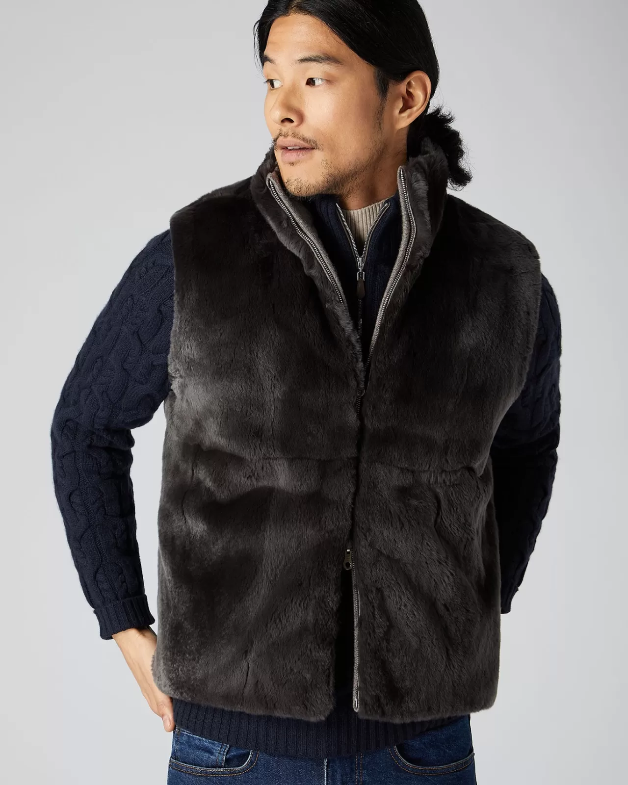 mens_fur_lined_gilet_5.webp Men N.Peal Gilets & Waistcoats | Men'S Fur Lined Gilet