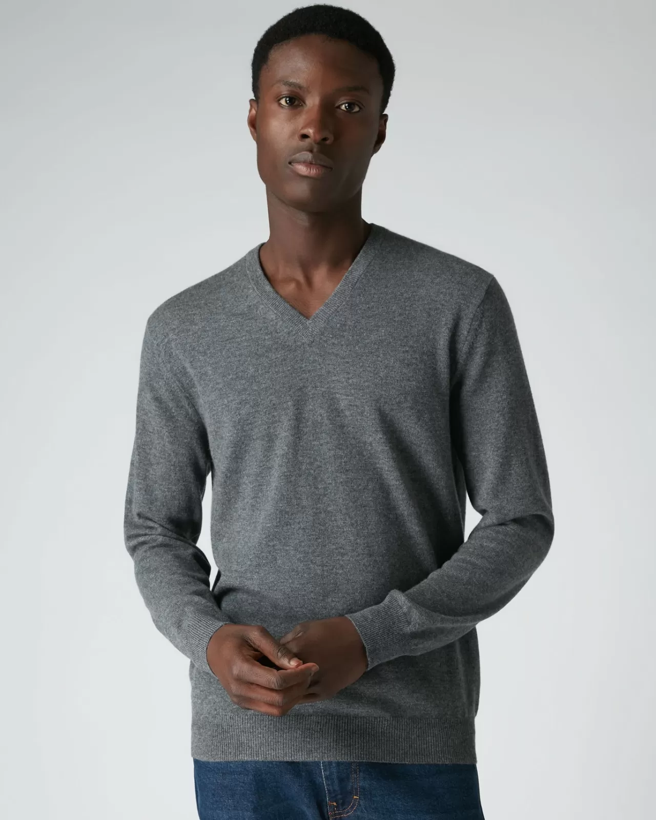 Men N.Peal V Necks | Men'S The Burlington V Neck Cashmere Jumper