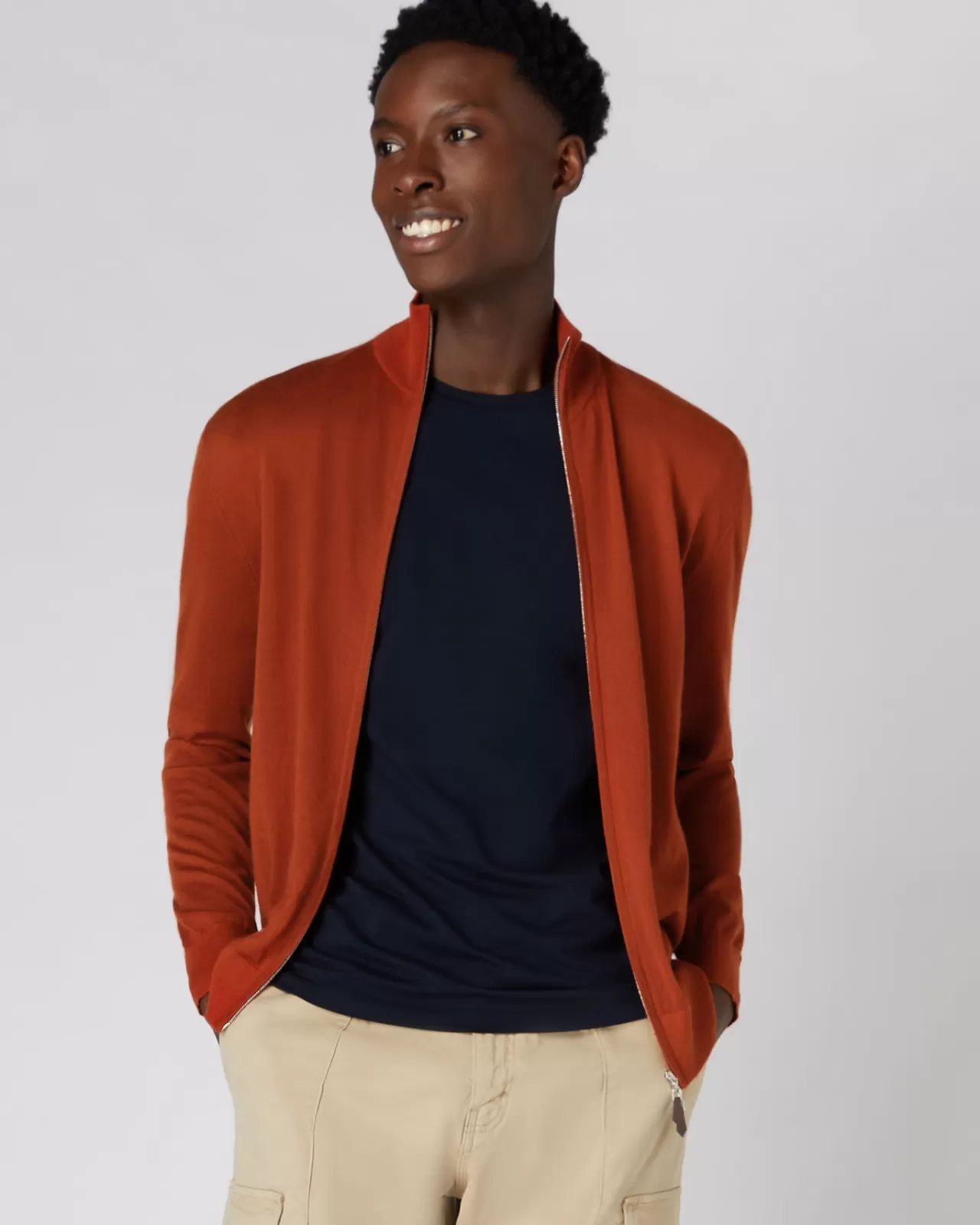 mens_the_hyde_fine_gauge_cashmere_zip_jumper_4-3.webp Men N.Peal Cardigans | Men'S The Hyde Fine Gauge Cashmere Zip Jumper