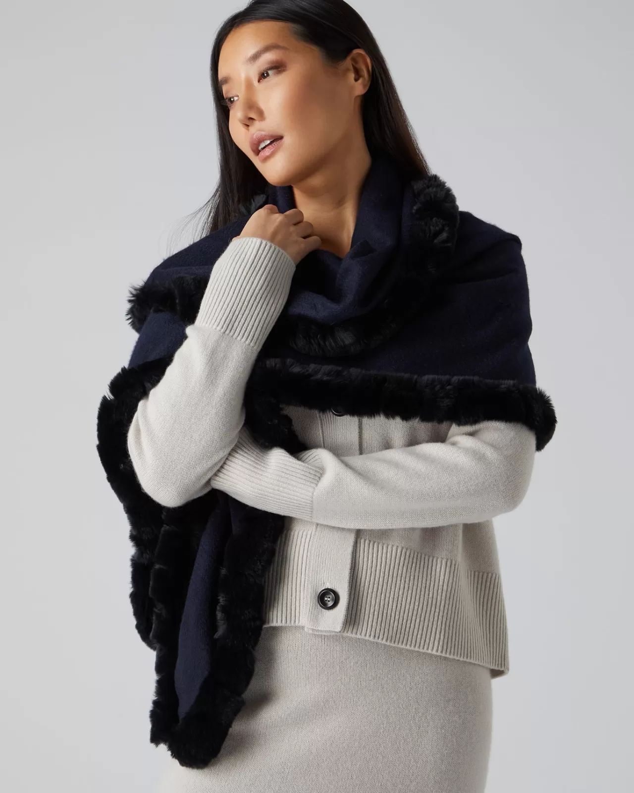 Women N.Peal Cashmere Scarves | Women'S Fur Edge Triangular Scarf