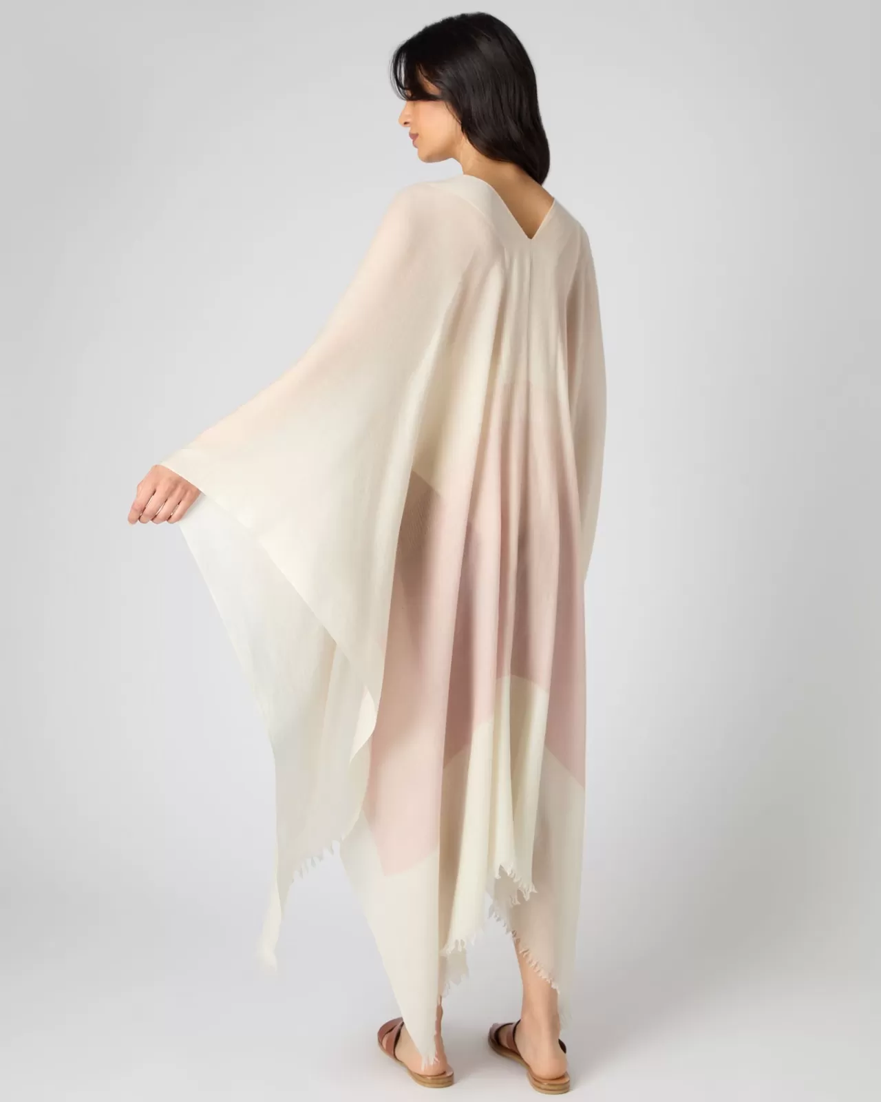 Women N.Peal Capes & Ponchos | Women'S Ombre Cashmere Cover Up