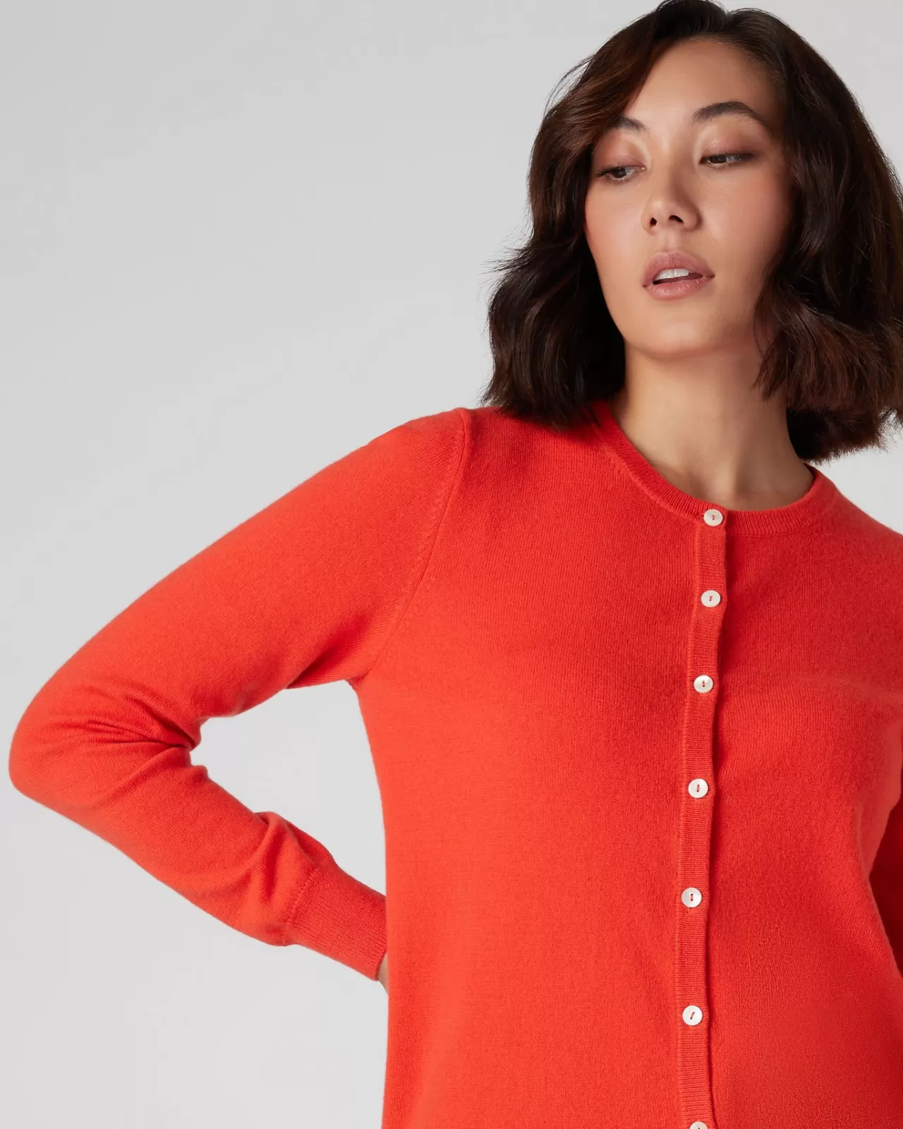 womens_round_neck_cashmere_cardigan_4-3.webp Women N.Peal Cardigans | Women'S Round Neck Cashmere Cardigan