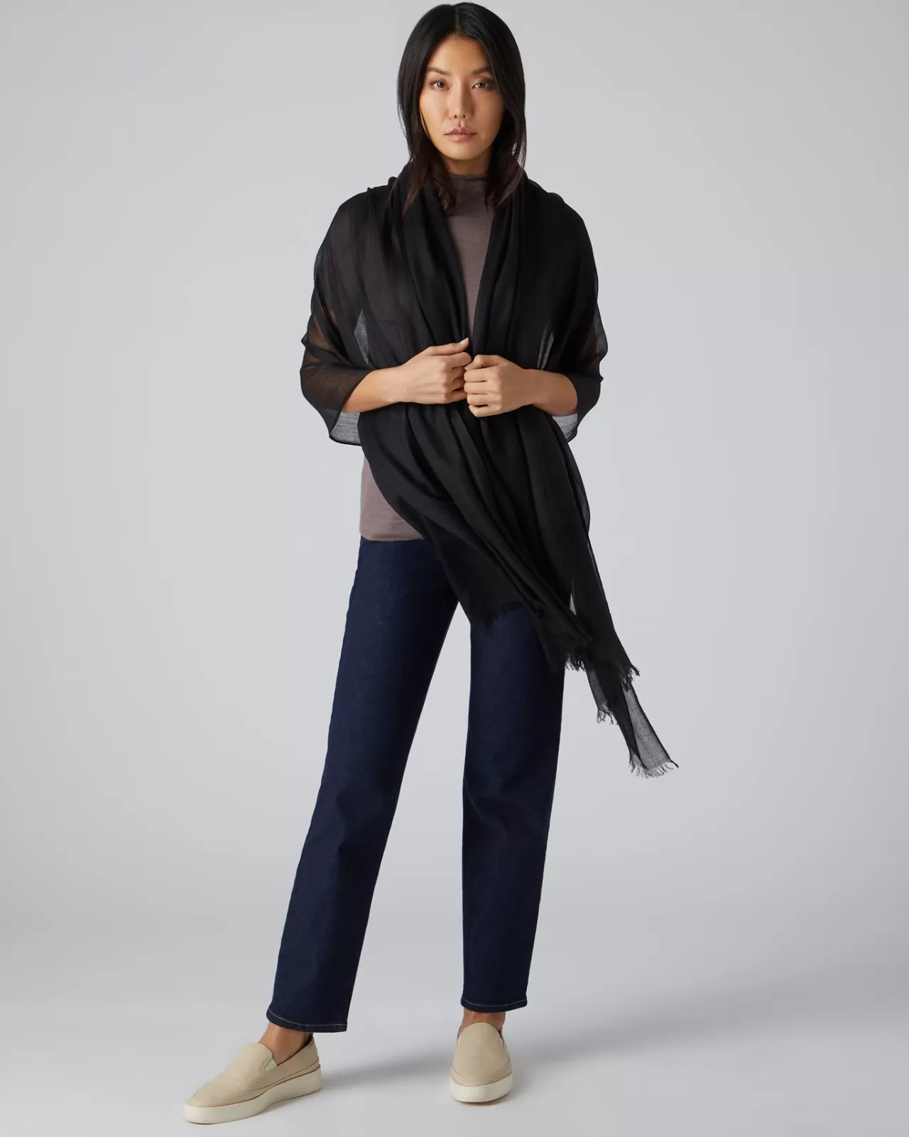 womens_ultrafine_pashmina_cashmere_shawl_2-3.webp Women N.Peal Pashminas, Wraps & Shawls | Women'S Ultrafine Pashmina Cashmere Shawl