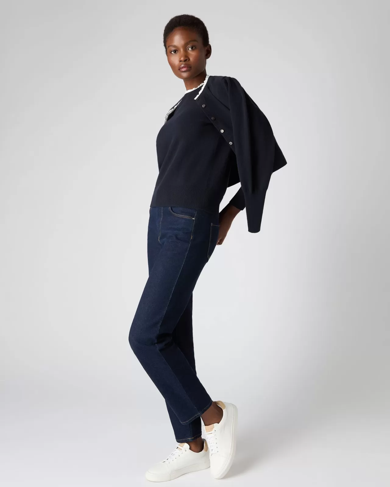 womens_woven_ruffle_cashmere_jumper_2-1.webp Women N.Peal Round Necks | Women'S Woven Ruffle Cashmere Jumper