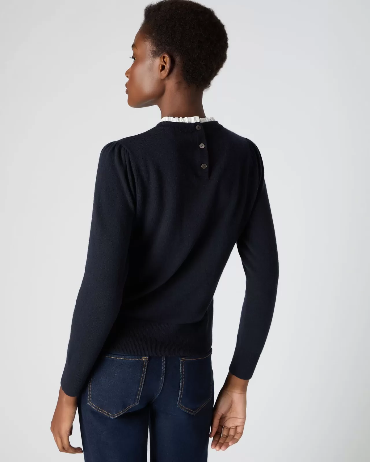 womens_woven_ruffle_cashmere_jumper_3-1.webp Women N.Peal Round Necks | Women'S Woven Ruffle Cashmere Jumper